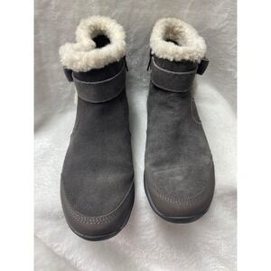 Easy Spirit Seelk Womens 8M Grey Suede Faux Fur Lined Ankle Boots Zipper Shoes